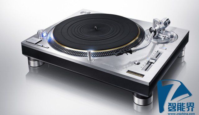 Technics 1200 黑膠唱機(jī)光榮重生，你會(huì)花 3 萬(wàn)塊它嗎？