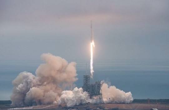 人類歷史首次！SpaceX成功發(fā)射“二手火箭”