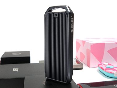 顏值和速度并存，奧睿科首發(fā)全兼容USB4.0和雷電4接口硬盤盒體驗